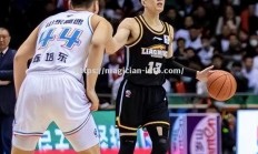 星空体育-江苏男篮力克新疆，积分榜冲刺