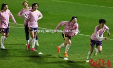 星空体育-秘鲁女足球员在友谊赛中实现逆袭胜利