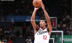 星空体育-尼克斯新秀逐渐适应NBA节奏