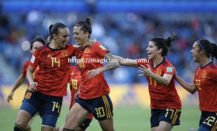 国际足联发布新规定女足比赛规则，备受瞩目