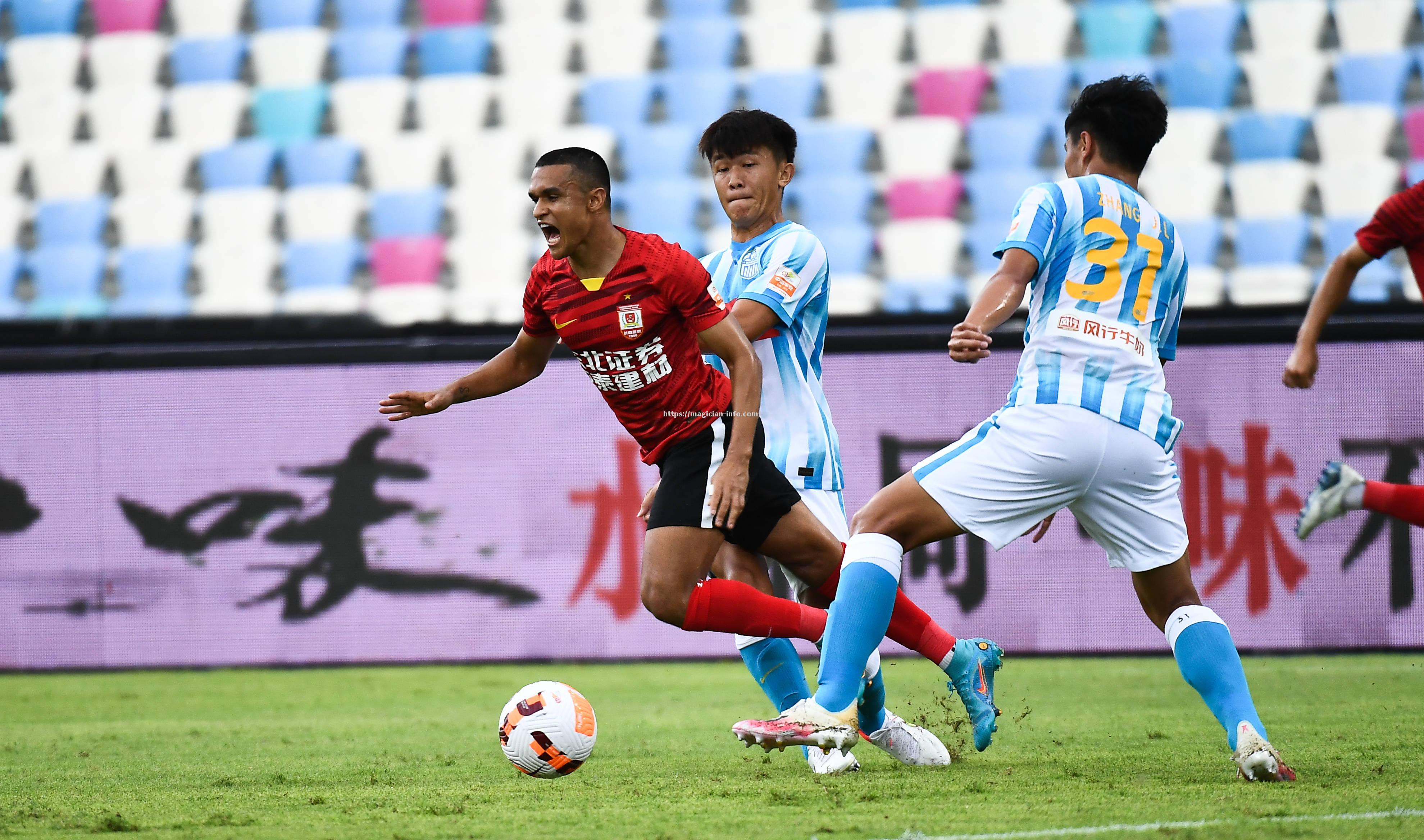 长春亚泰将对阵山东鲁能，胜负难料的对决即将展开