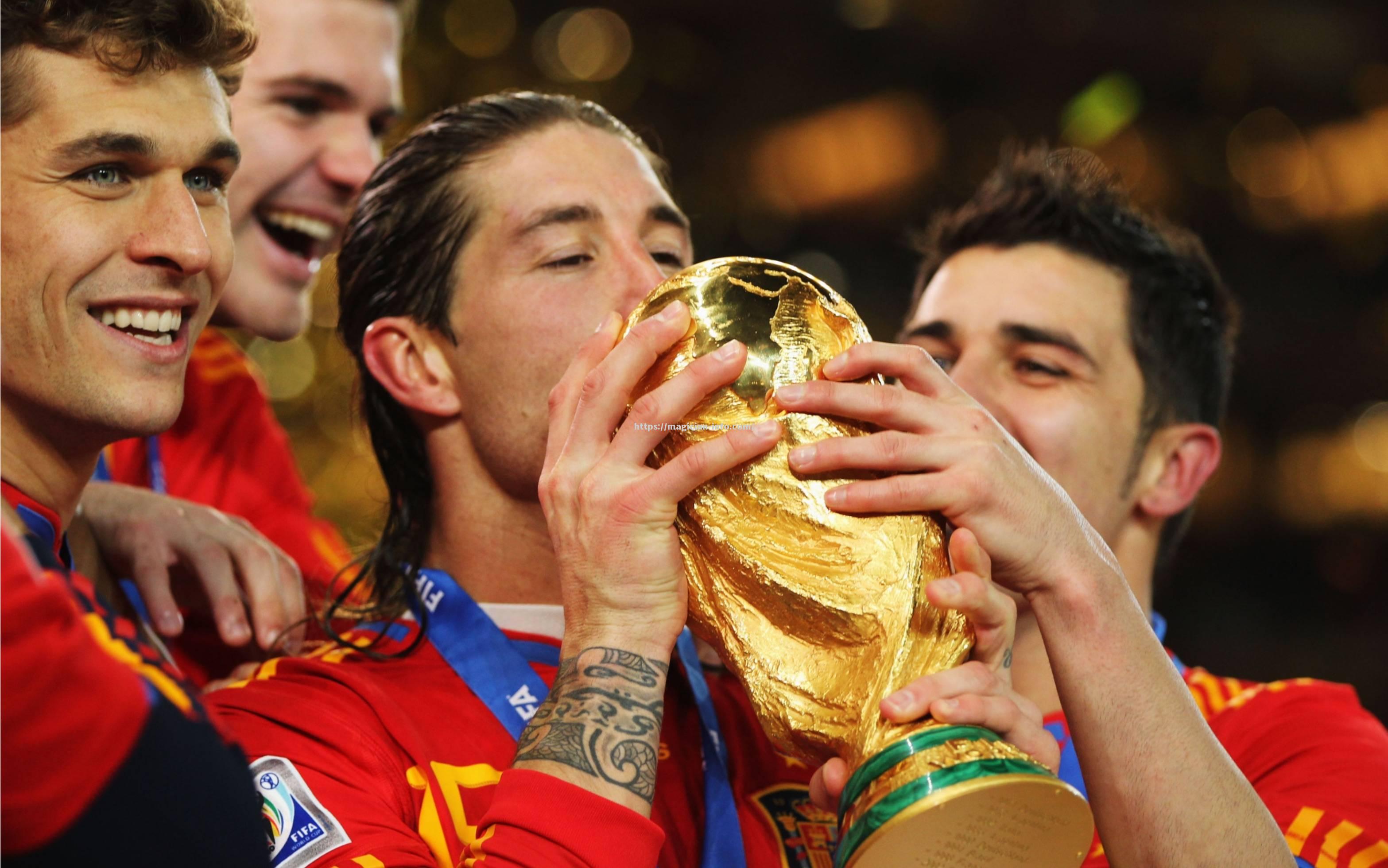 欧国联比赛中球队在场上的精彩表现 欧国联比赛中球队在场上的精彩表现